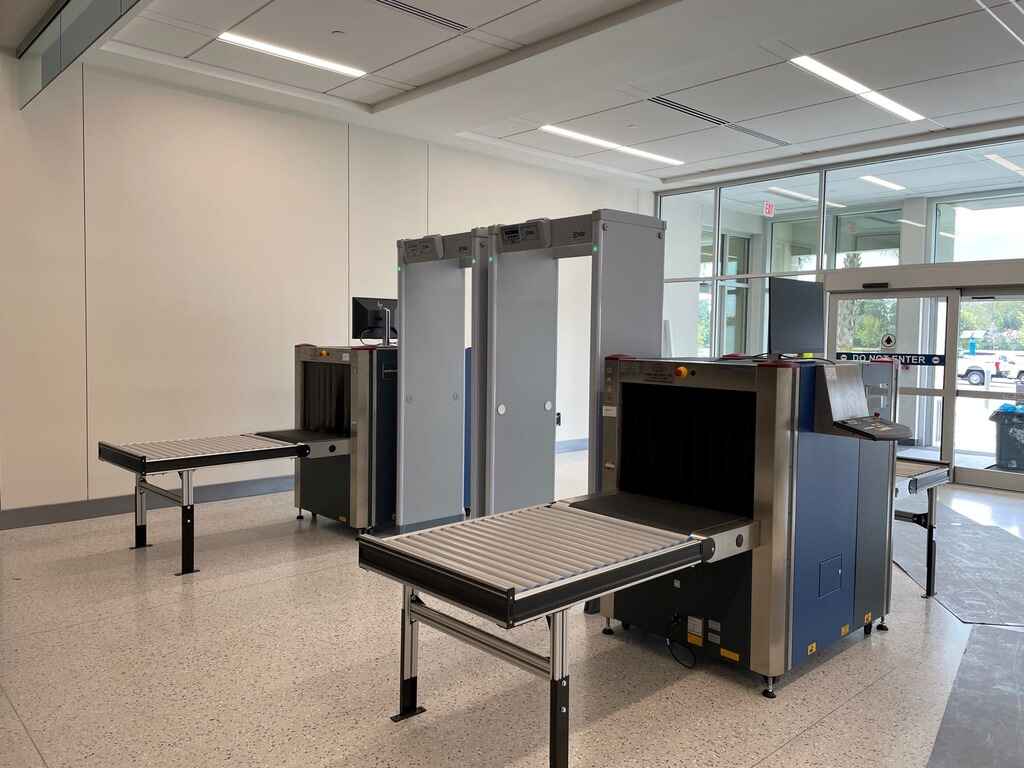 Single-View vs. Dual-View X-Ray Scanners